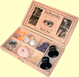 Private Eye Desk Set - open